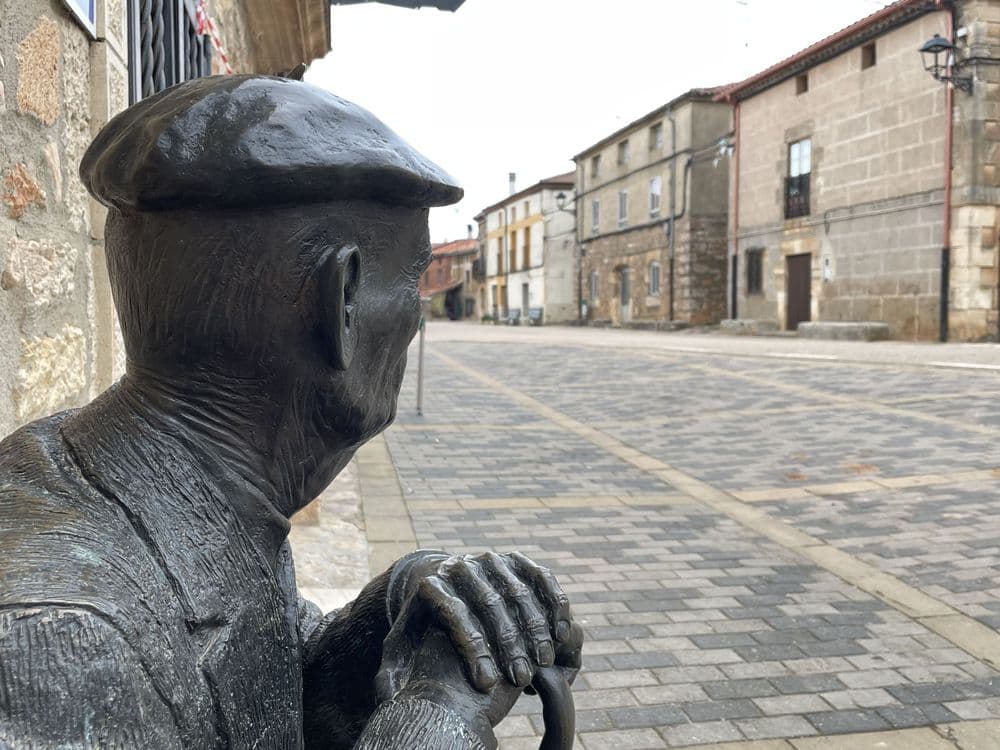 Escultura "El Abuelo"