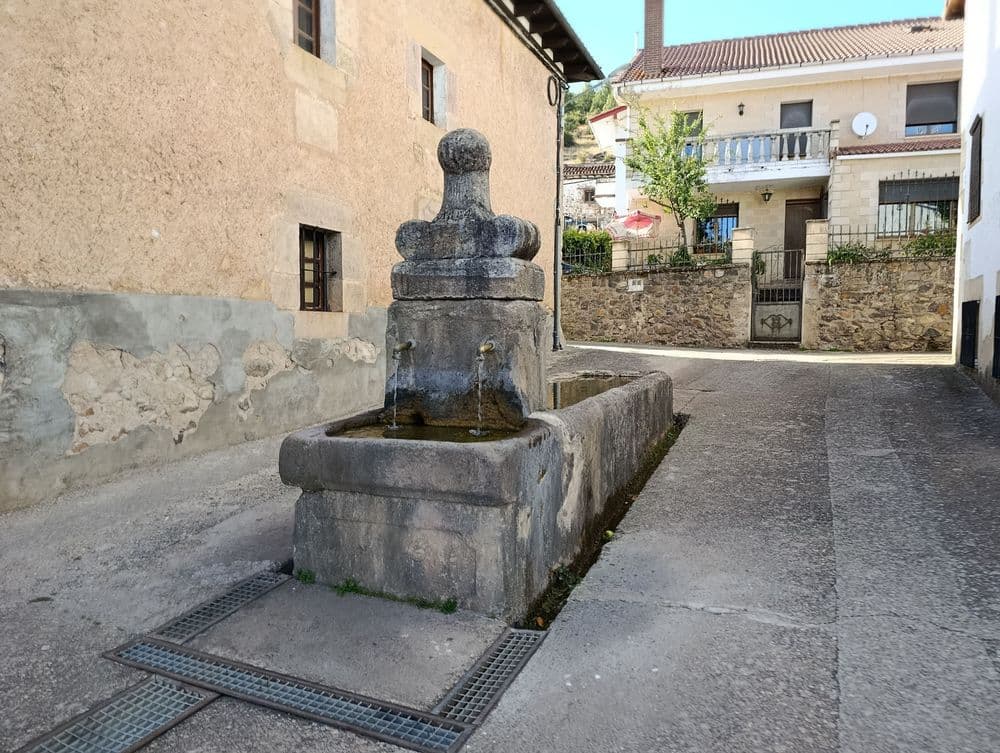 Fuente de Barbadillo del Pez