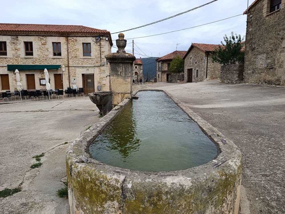 Fuente de Dobro