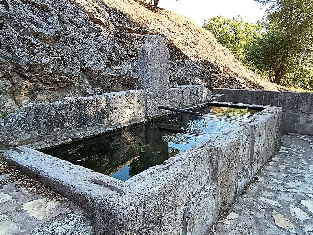Fuente Pequeña en Frandovinez