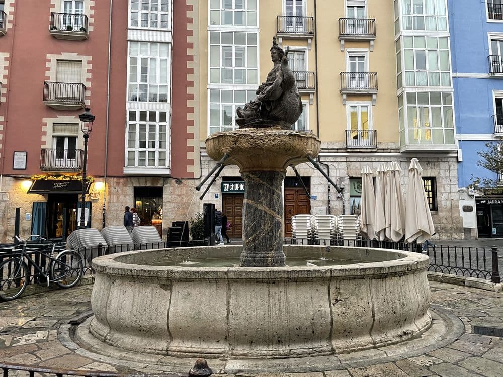 Fuente de La Flora