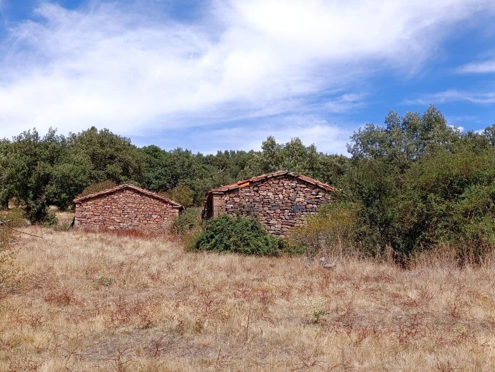 Tenadas de Villamiel de la Sierra