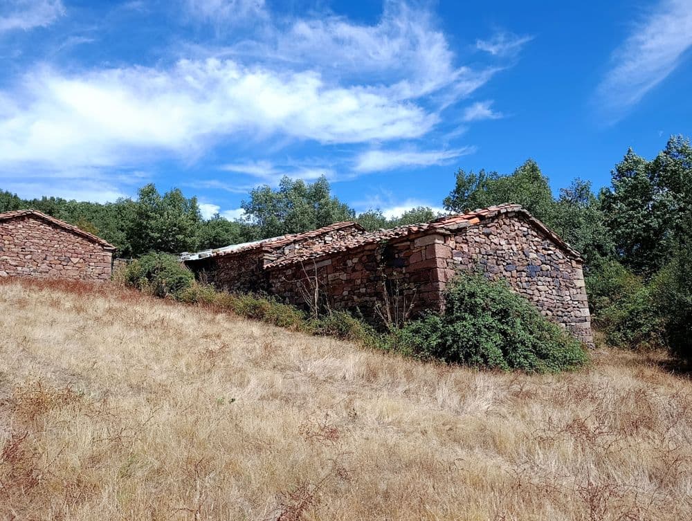 Tenadas de Villamiel de la Sierra
