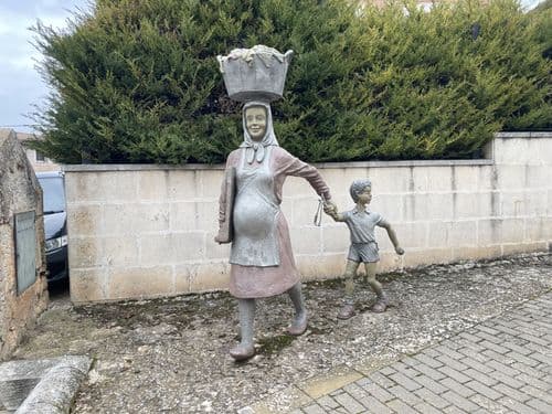 Escultura "La Lavandera"