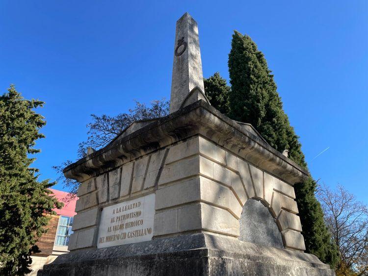 Monumento - Mausoleo al Empecinado