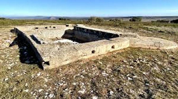 Parapeto de la muerte y trincheras