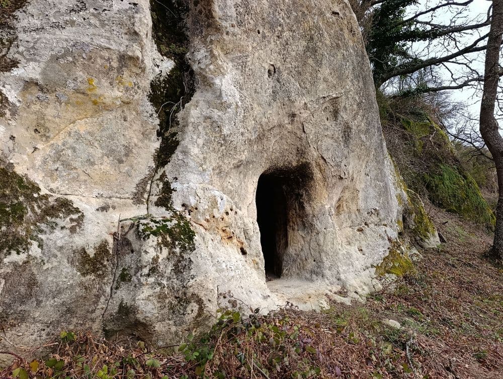 Eremitorio Cuevas de San Mamés