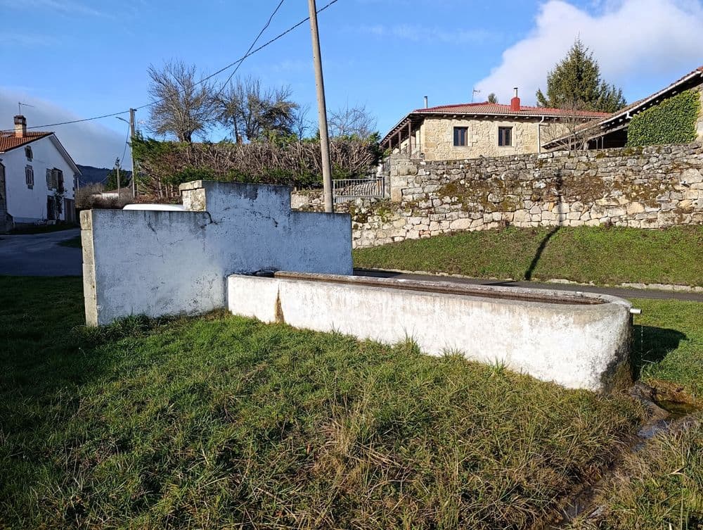Fuente Abrevadero de Bezana
