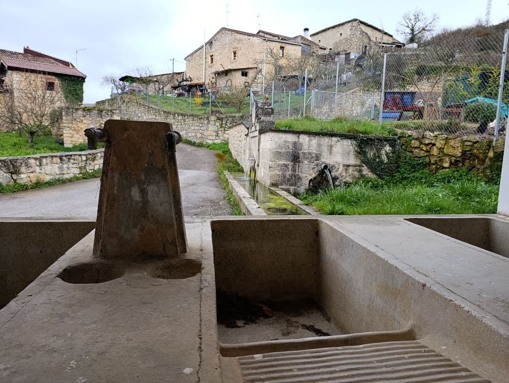 Fuente de Santa María
