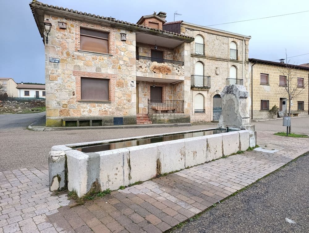 Fuente y Pilón