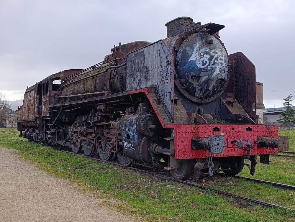 Locomotora Mikado de Horna