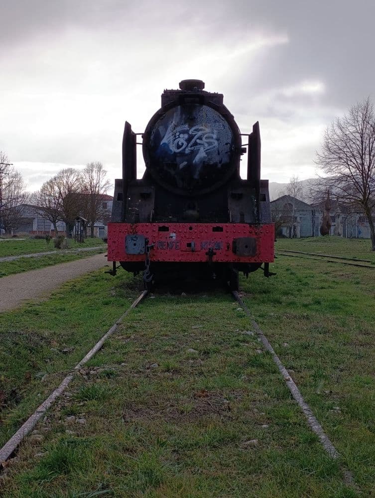 Locomotora Mikado de Horna