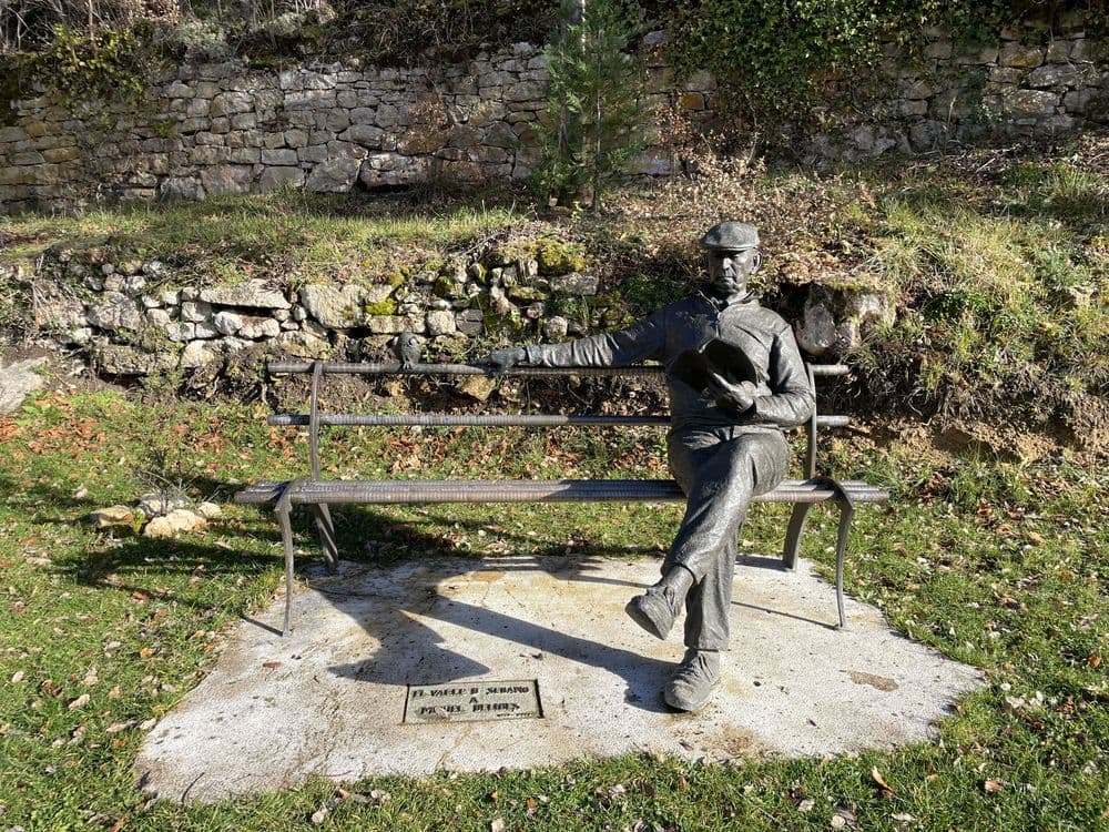 Monumento Miguel Delibes