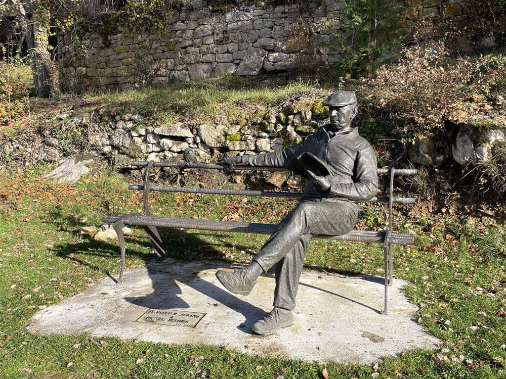 Monumento Miguel Delibes
