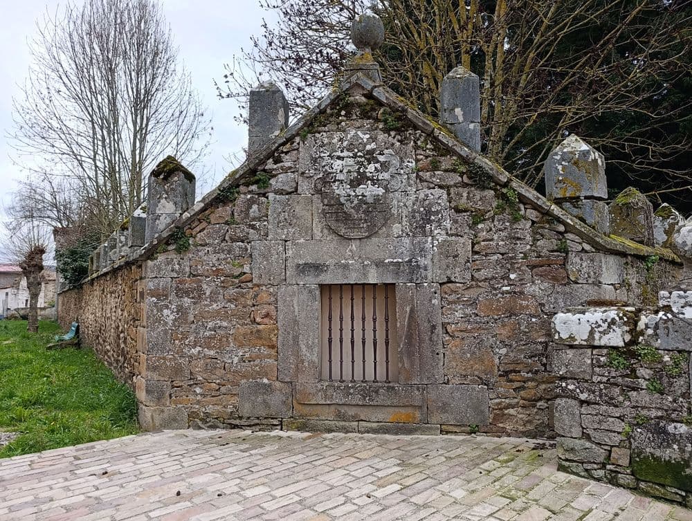 Palacio de los Cuevas Velasco