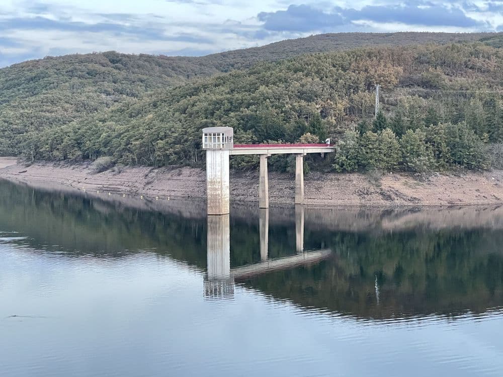 Presa del Embalse de Uzquiza