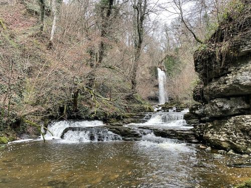 Cascada de las Pisas