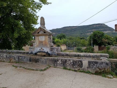 Fuente-Pilón de Cornejo de Sotoscueva