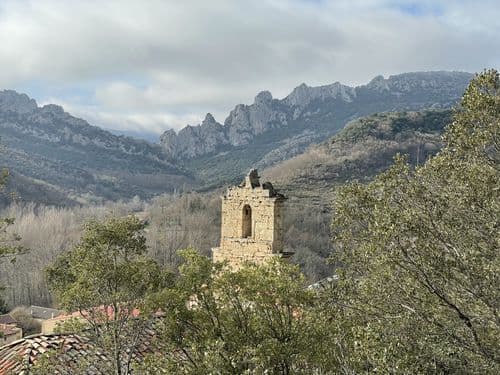 Iglesia de San Cristóbal Mártir de Lándraves