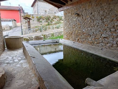 Lavadero de Arroyo de San Zadornil