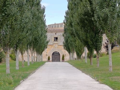Palacio de Arriba (Palacio Arroyuelo)
