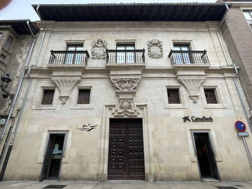 Palacio de los Martínez-España y Ordoño-Rosales