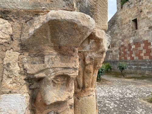 Portada románica de Mazariegos