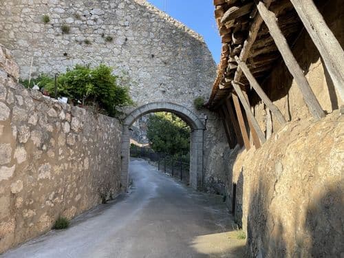Puerta de Santa Marta